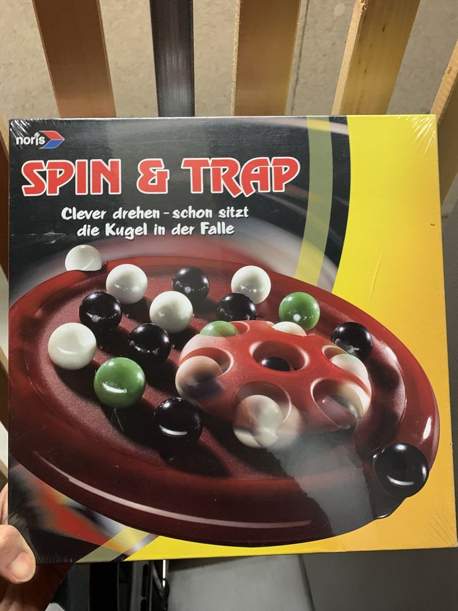 Giochi: Spielzeug- Spin & Trap Fabrikneu – Nuovo e nell'imballaggio originale da Zürich venduto da Gross9