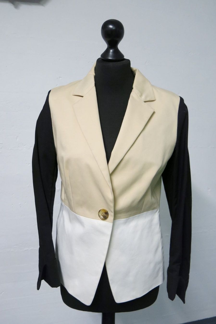 Giacche: Neuwertiger Design Blazer PATRIZIA LUCA – Nuovo (secondo la descrizione) da Buchs ZH venduto da Edelschmuck