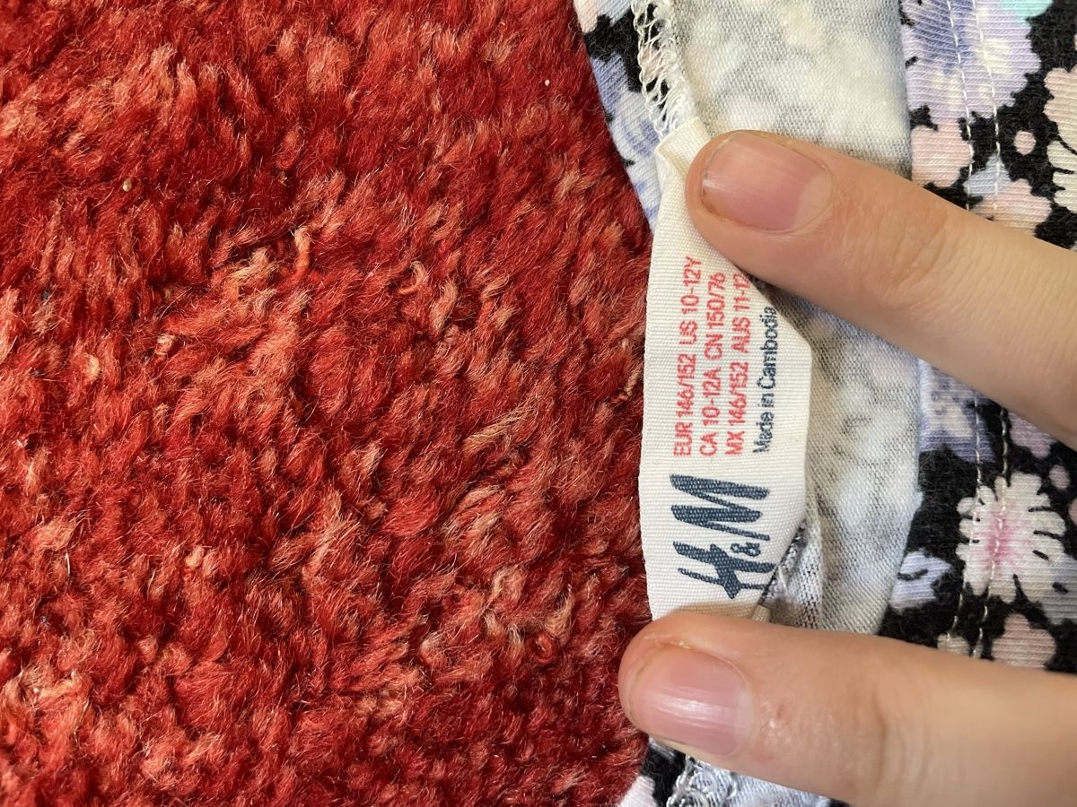 H&M Top: Blumen Crop Top – Usato da Dittingen venduto da nje_9nlt 1