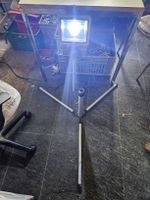 LED Baustrahler mit Stativ funktionsfähig gebraucht