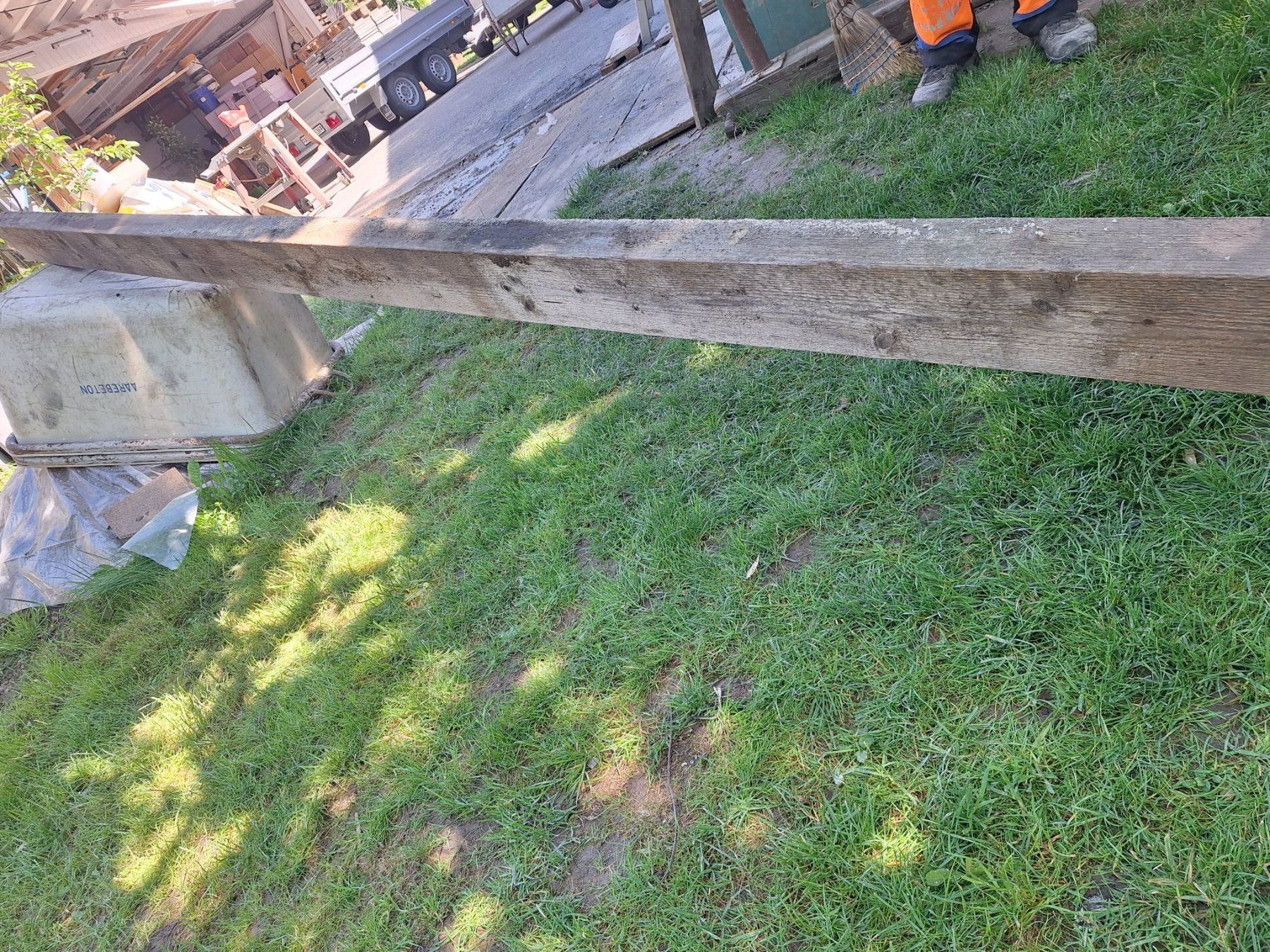 Articoli in legno: Balken – Usato da Wohlen AG venduto da mika26