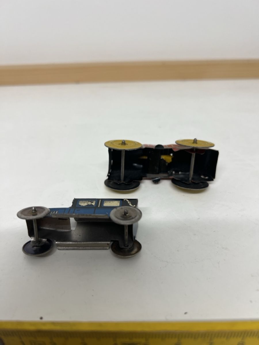 Modellautos: 2 kleine Blechautos – Gebraucht aus Steffisburg von gfell2 2
