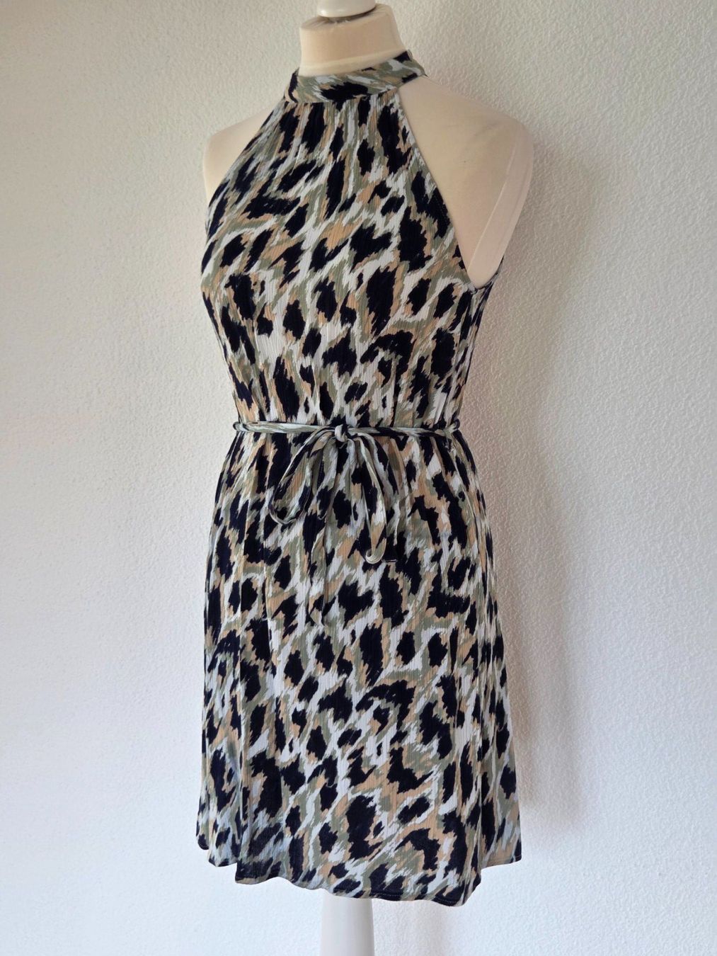 Vero Moda Vestiti: Kleid Vero Moda – Nuovo (secondo la descrizione) da Wängi venduto da Bibo4. 6