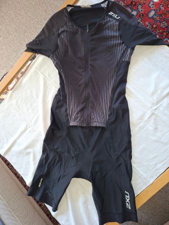 Triathlon Anzug 2XU schwarz Grösse L gebraucht