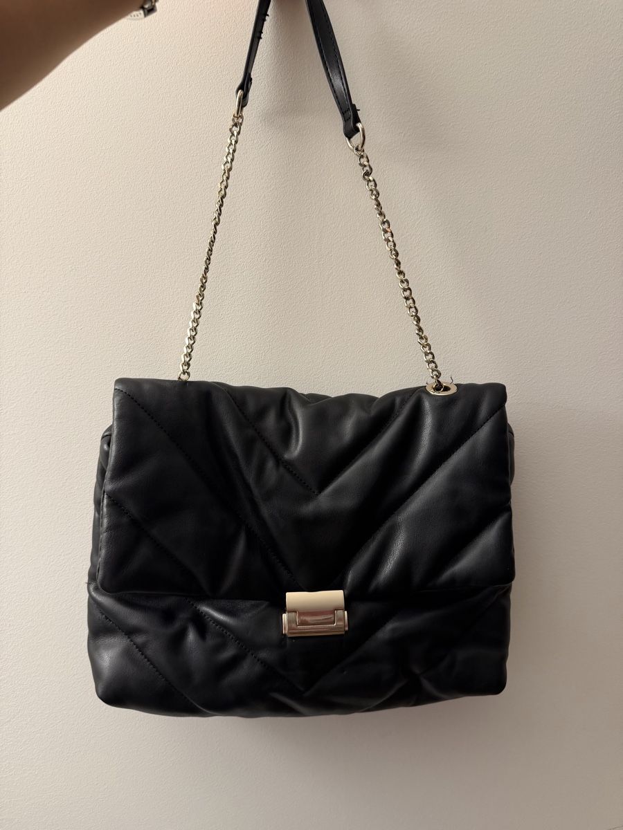 Zara Sacs femmes: Soft leather shoulder bag – D'occasion à Hausen AG par nik_9sg2