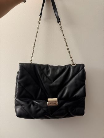 Soft leather shoulder bag