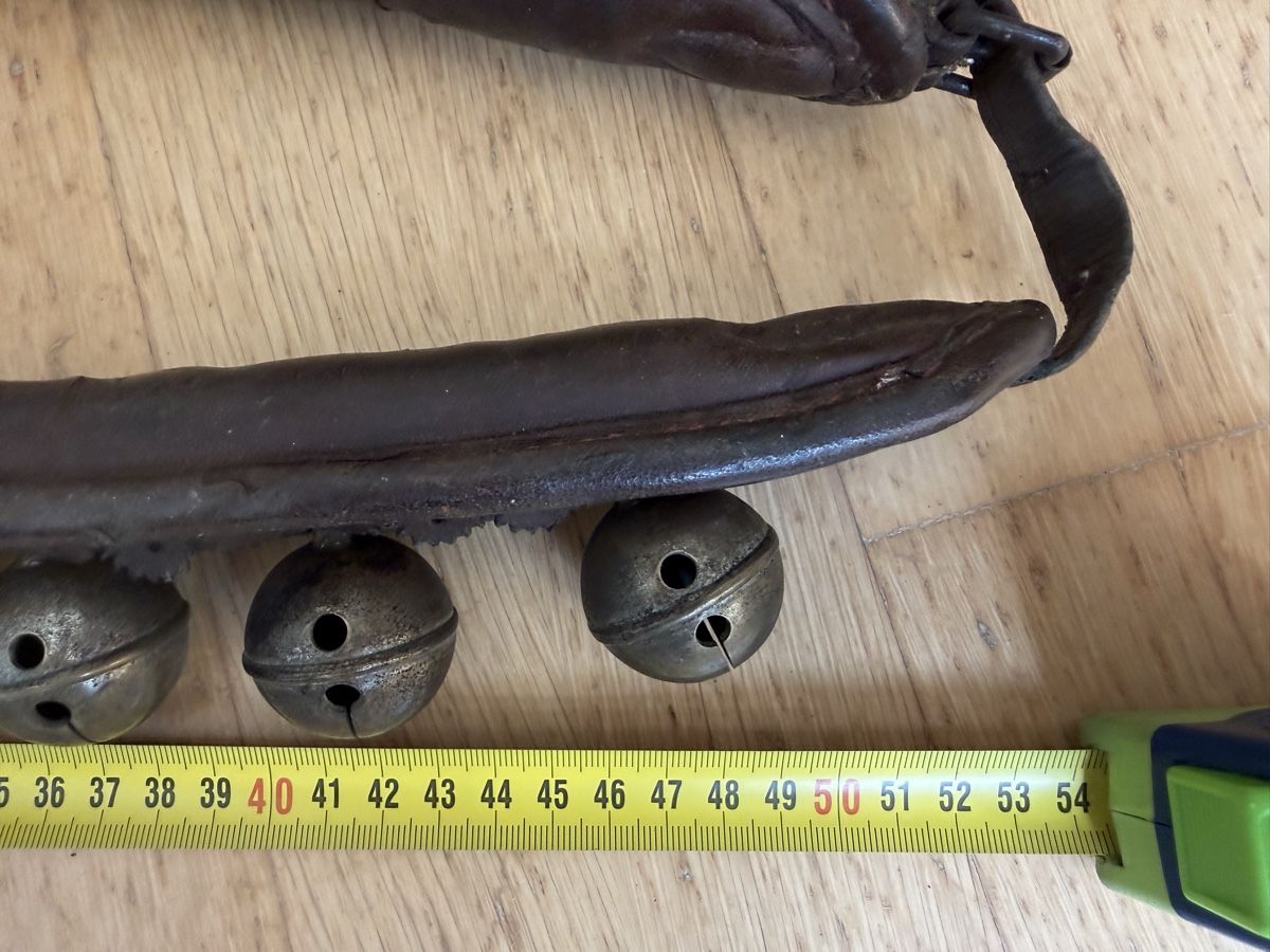 Glocken & Treicheln: Schönes antikes Geschell – Gebraucht aus Konolfingen von petzipetz 6