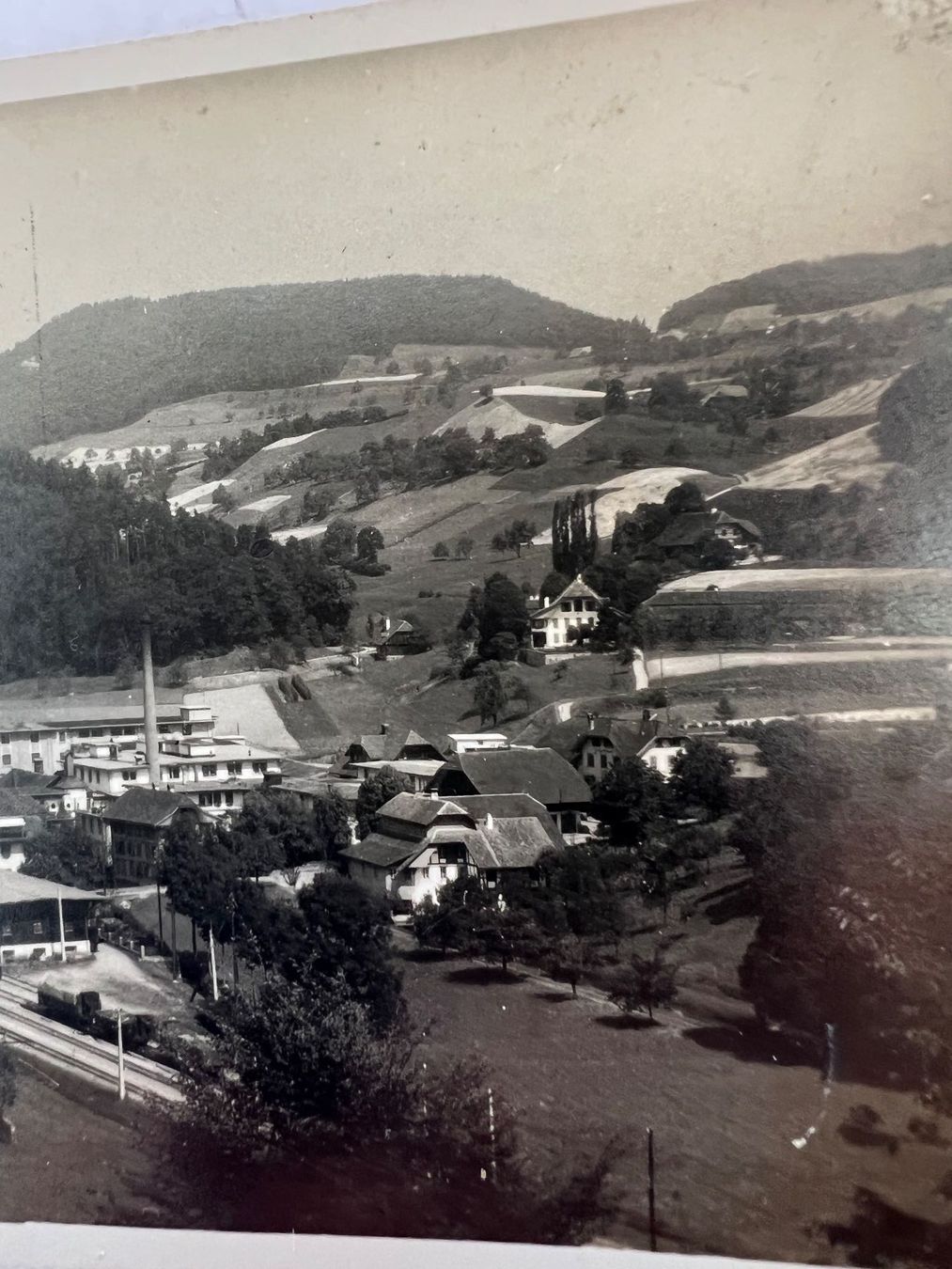 Ansichtskarten: Ansichtskarte Deisswil bei Stettlen 1943 mit Papierfabrik – Gebraucht aus Oberhofen Thun'see von SwissTreasure 4