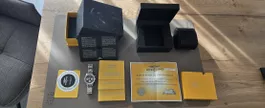 Breitling Navitimer Chronograph Stahl mit Box Zertifikat