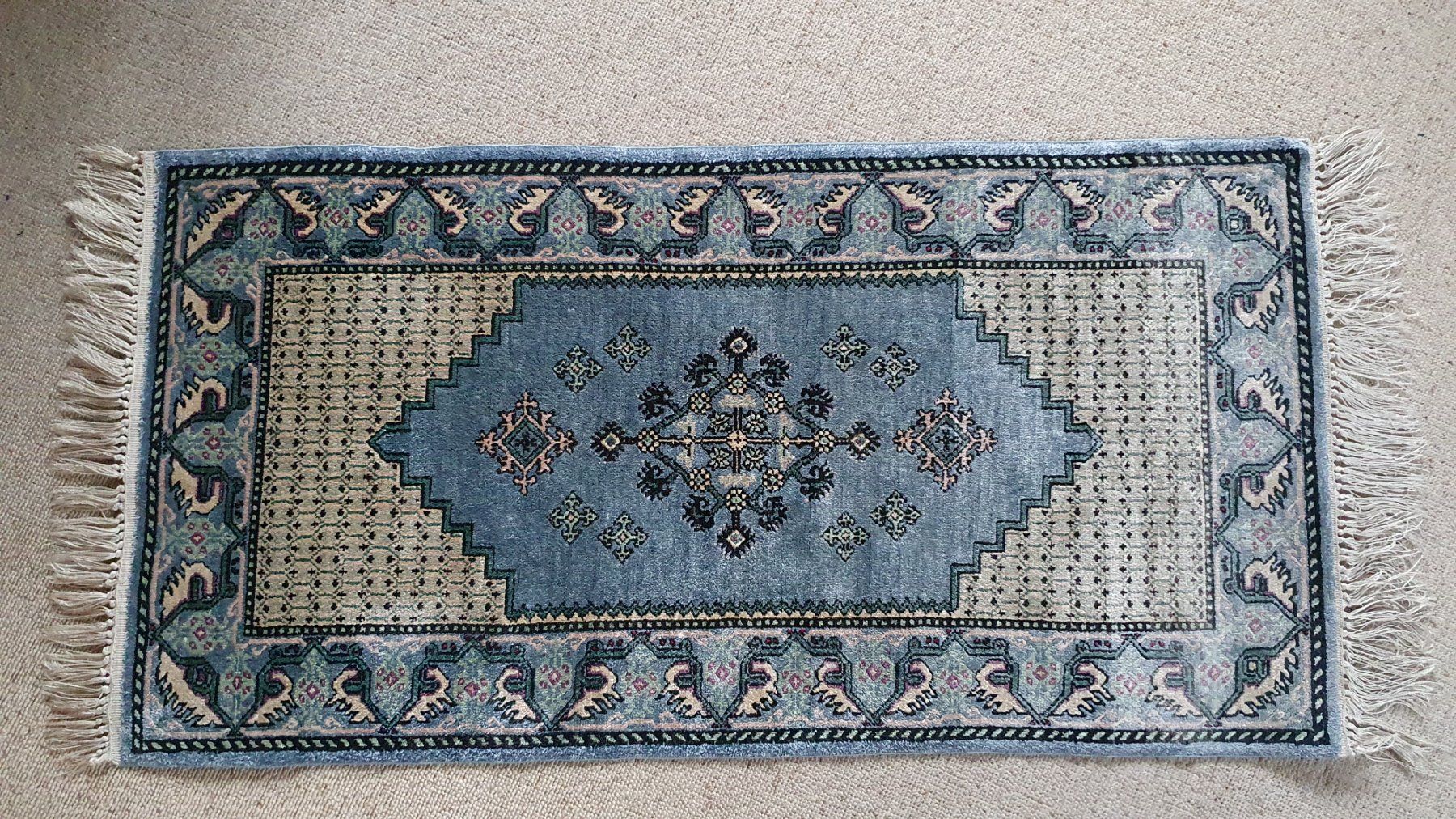 Tapis: Seidenteppich aus Tunesien – D'occasion à Ins par Tschoertsch