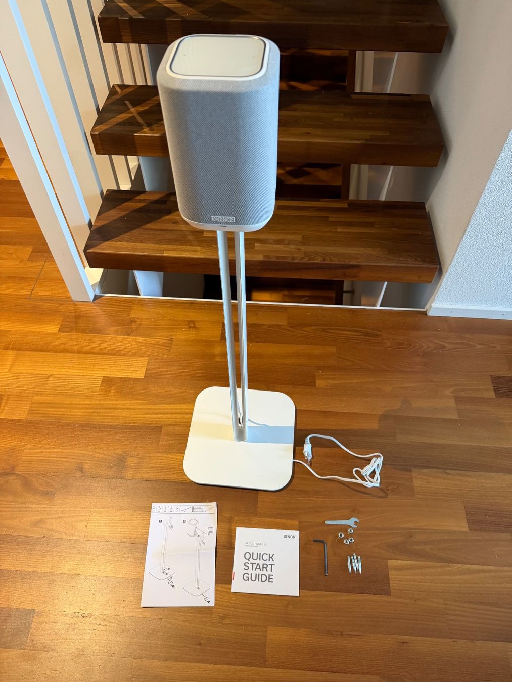 Denon Casse acustiche: DENON HOME 150 weiss mit Ständer – Usato da Abtwil SG venduto da Mluuser