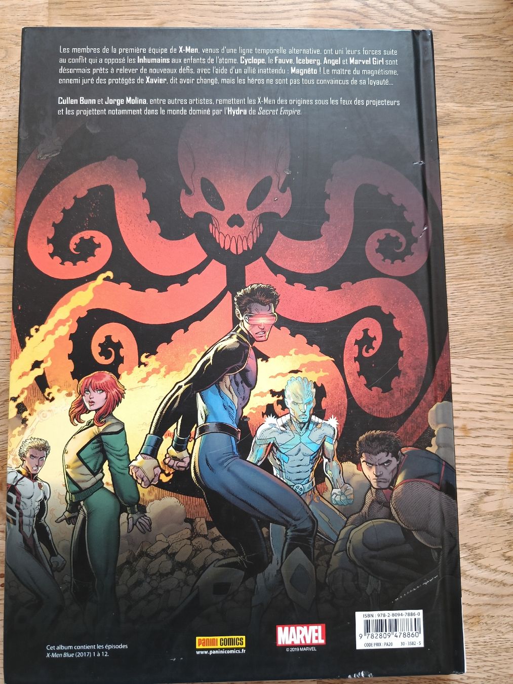 BD: X-Men Blue: Vous Avez Dit Bizarre Marvel Deluxe BD – D'occasion à Bex par Canouille 1