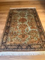 Alter orientalischer persischer seiden Teppich (Ghom)