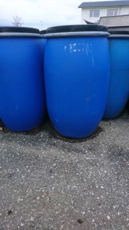 Blaue Fässer mit Deckel Kaufen auf Ricardo