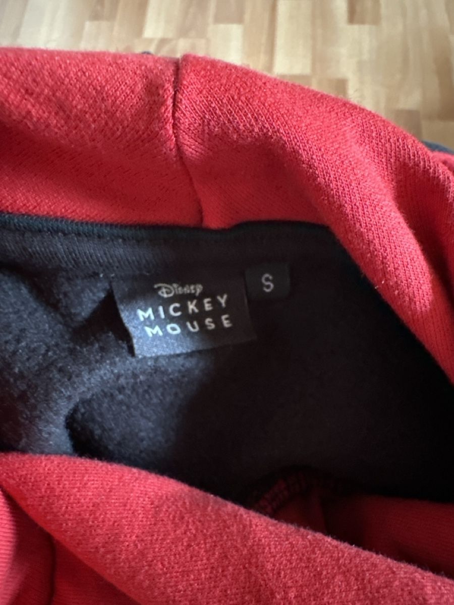 Maglioni & Felpe: Mickey Mouse Hoodie, Gr. S, einf. Brustweite 46 cm – Usato da St. Gallen venduto da mai_2lcj 2