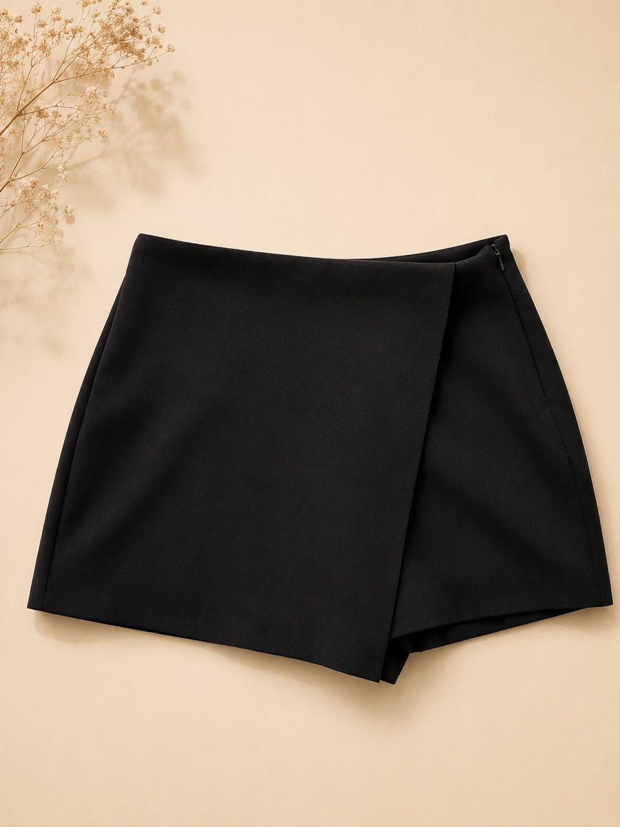 Zara Pantaloni: SHORT NOIR EFFET PORTEFEUILLE ZARA – Nuovo (secondo la descrizione) da Lausanne venduto da KeNaChic 1