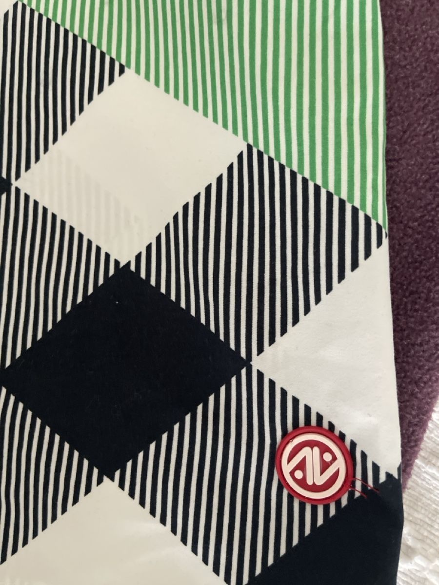 Badehosen: Mana Adventure swim shorts, size L, geometric pattern. – Gebraucht aus Winterthur von shp_xcc5 1