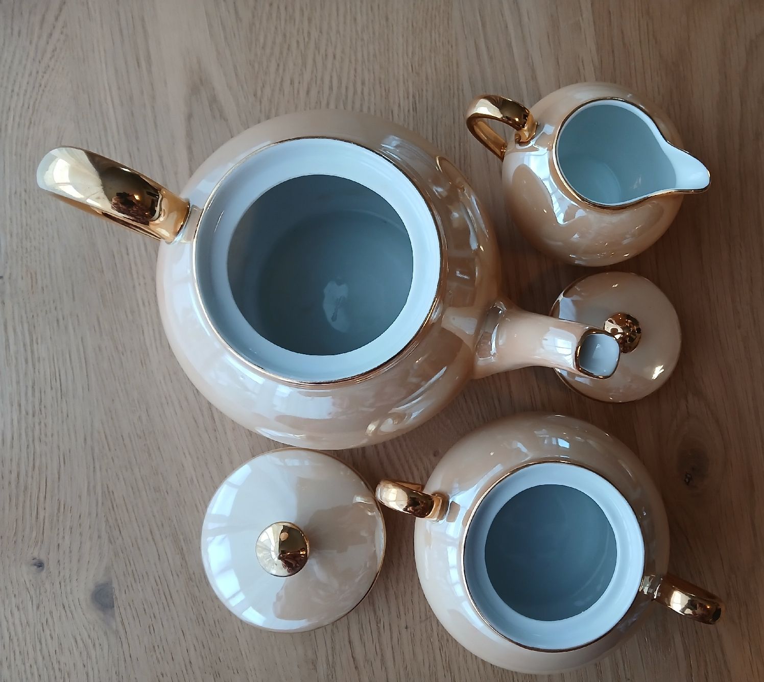 Set di piatti: Langenthal Teeservice mit Goldrand – Usato da Frasnacht venduto da ale_g288 4