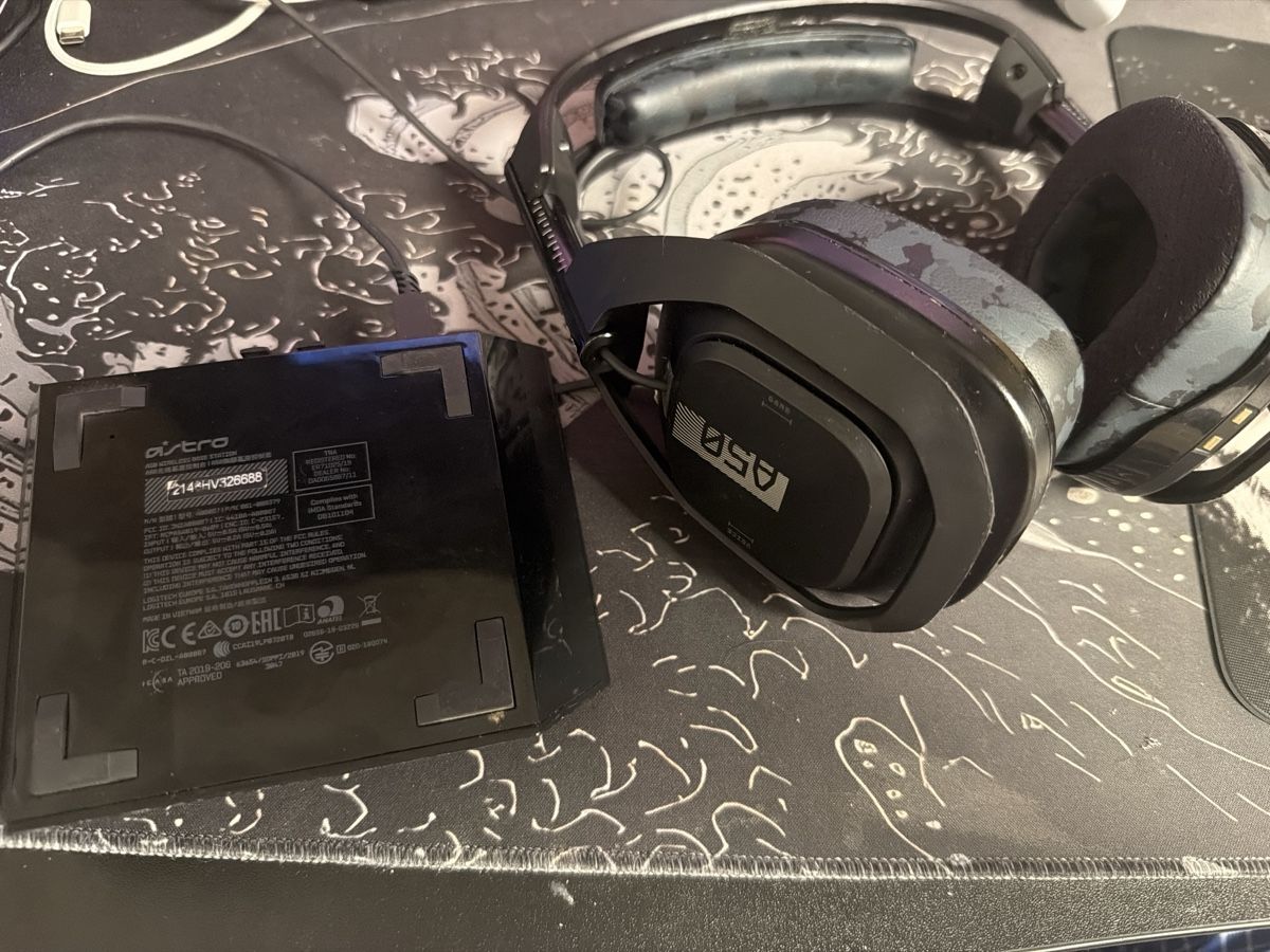 Astro Gaming Kopfhörer: Cuffie gaming Astro A50 wireless con base, usate – Gebraucht aus Köniz von ges_786t 1