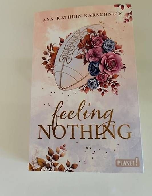 Libri: Feeling Nothing von Ann-Kathrin Karschnick – Usato da Balsthal venduto da yvi06
