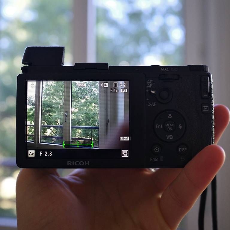 Fotocamera: Ricoh GR – Usato da Genève venduto da fotos.grafo 3