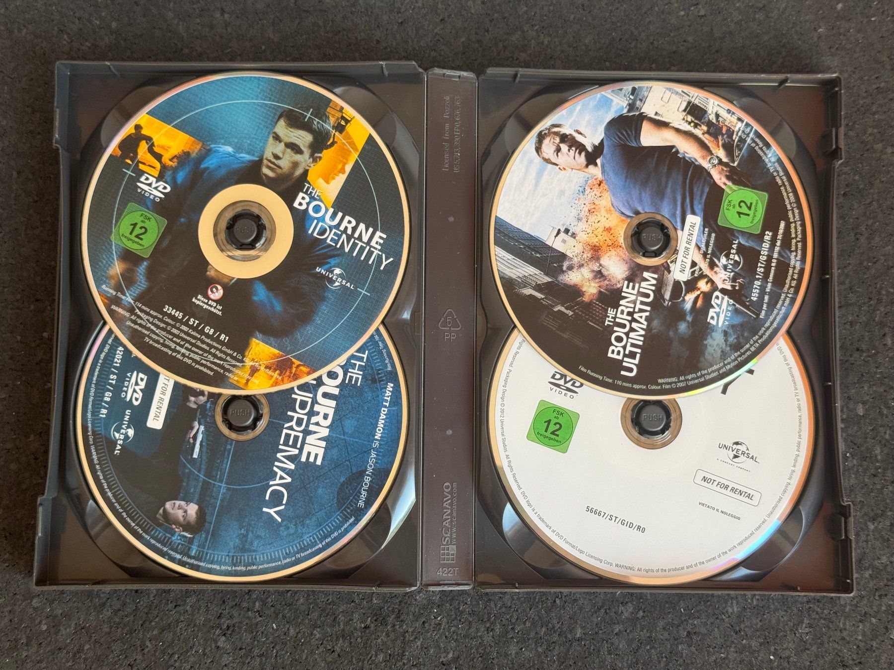 Tous les DVDs: The Complete BOURNE 4Movie Collection DVD's – D'occasion à Fribourg par tschjoly 4