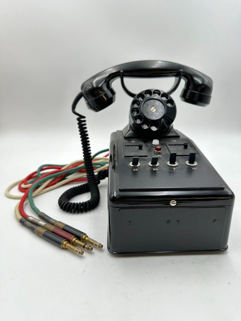 Telefoni: Sammlerobjekt Linienwähler, antikes Telefon, Kommunikation – Usato da Luzern venduto da Lager6640