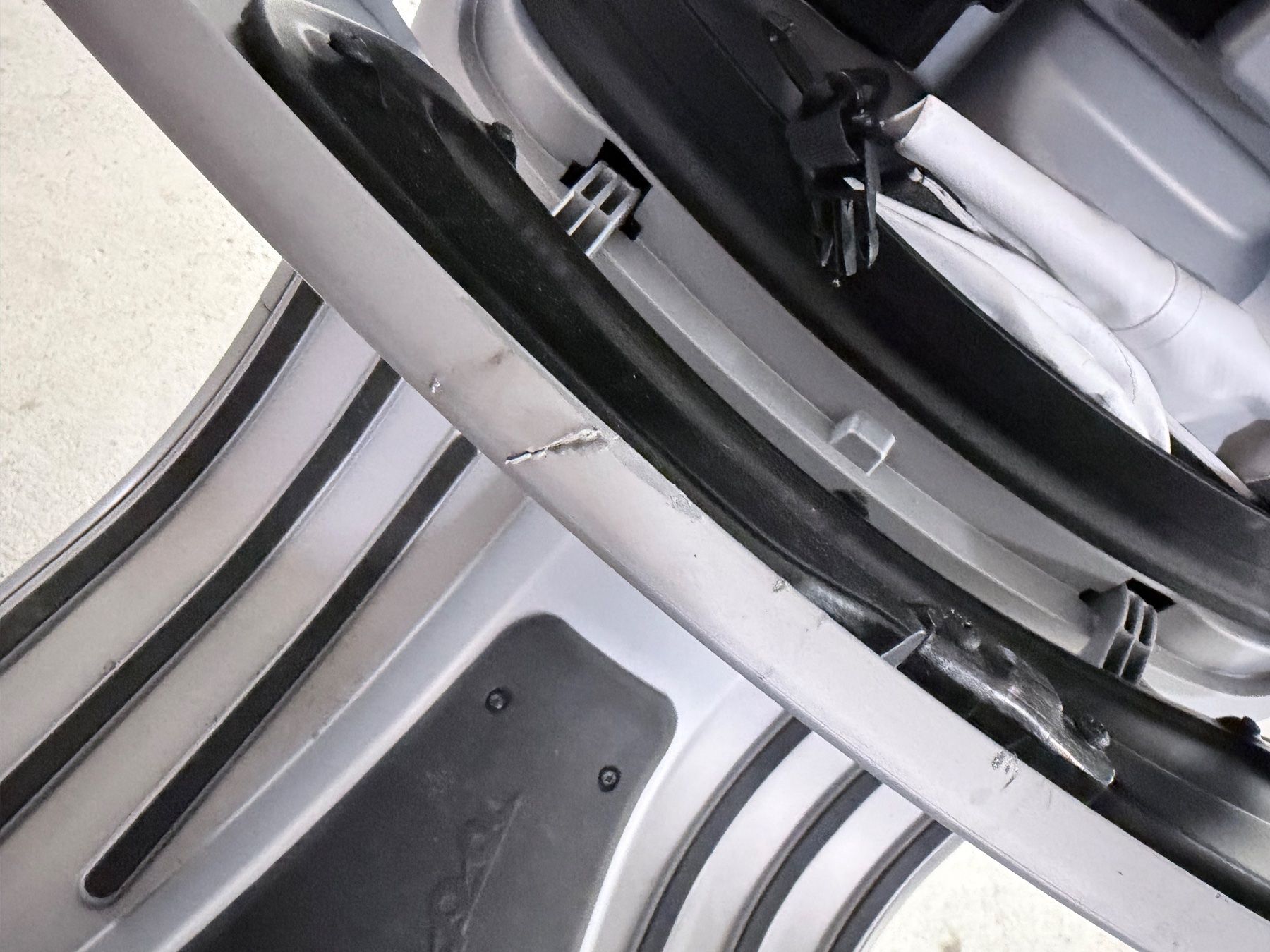 Vespa Scooters: PIAGGIO Vespa GTS 300 – Neu (gemäss Beschreibung) aus Thun von 3603 9