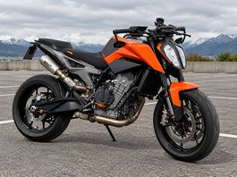 KTM 790 Duke 2019  15500 km  Track Pack + Quickshifter