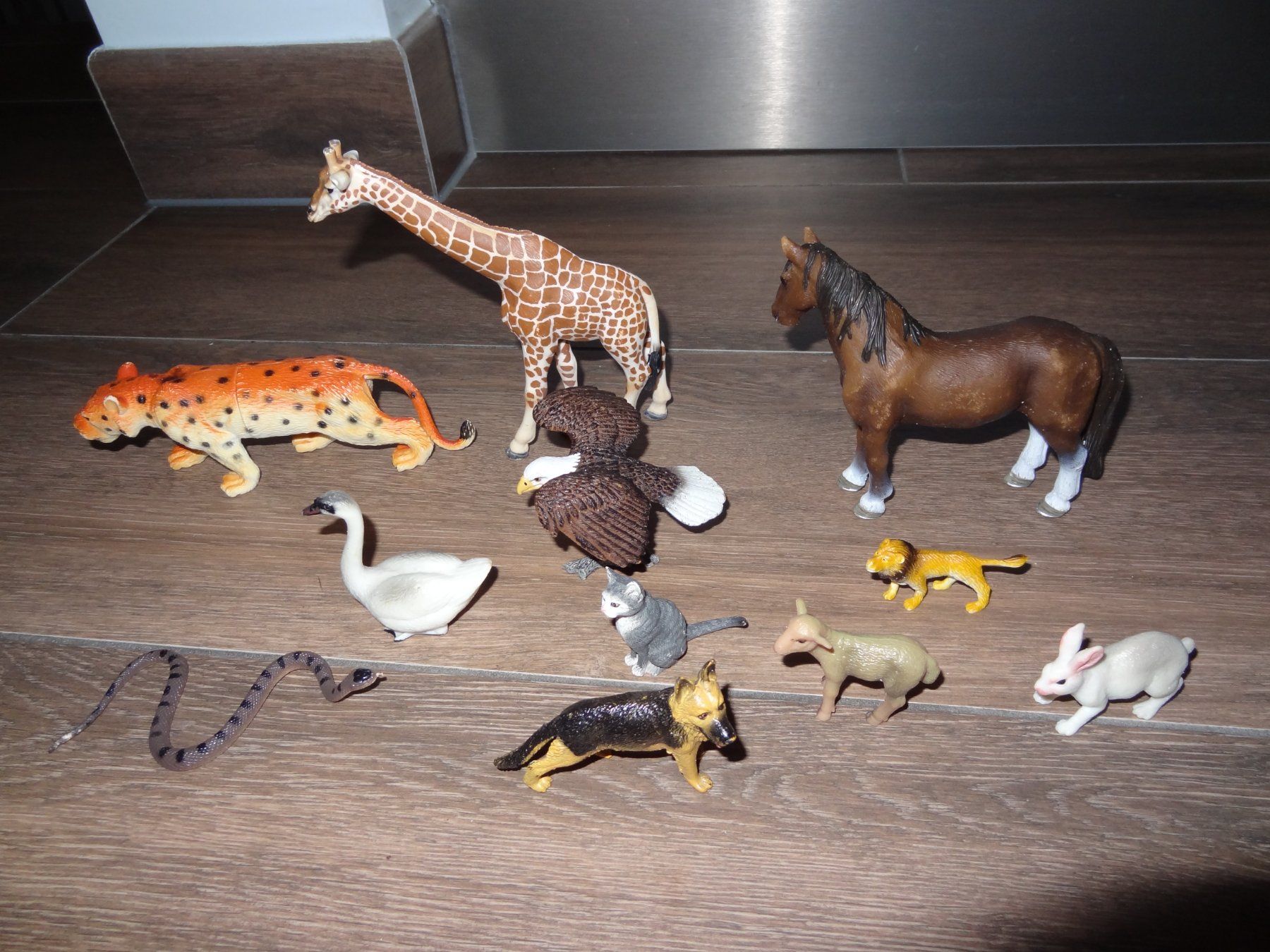 Jouets: Lot de figurines animaux jouets – D'occasion à Satigny par salvatore73 2