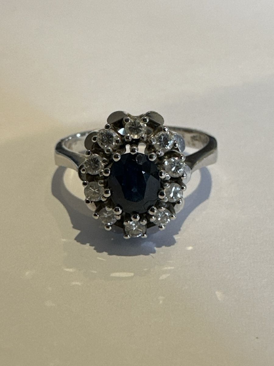 Ringe: ring 750/18ct. 5.05gr. G54, (12) – Gebraucht aus Baar von julupa10 3