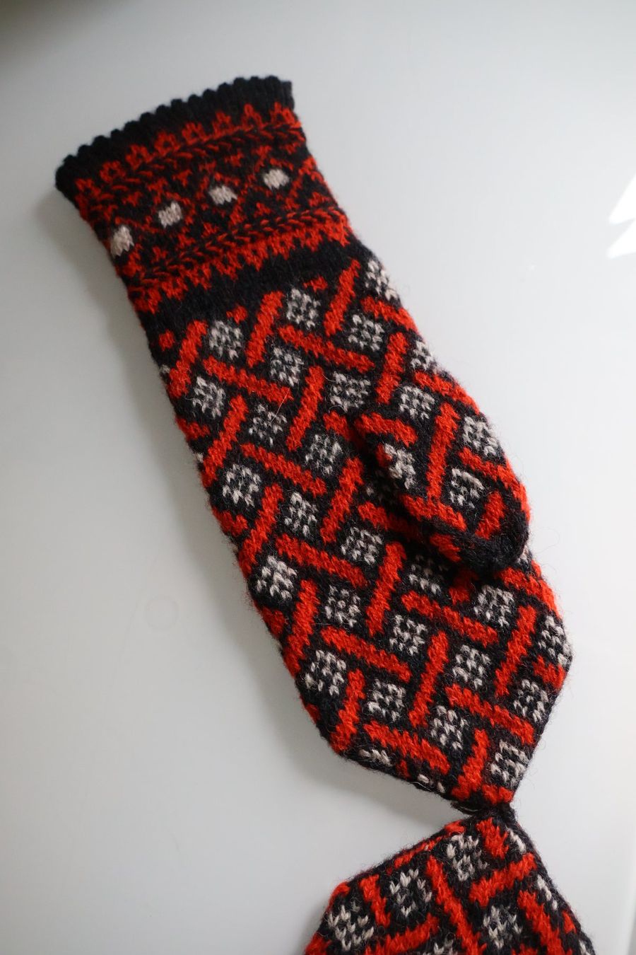 Handschuhe & Handstulpen: Wollhandschuhe in Norwegischem Muster – Neu (gemäss Beschreibung) aus Winterthur von jul_v9wx 1