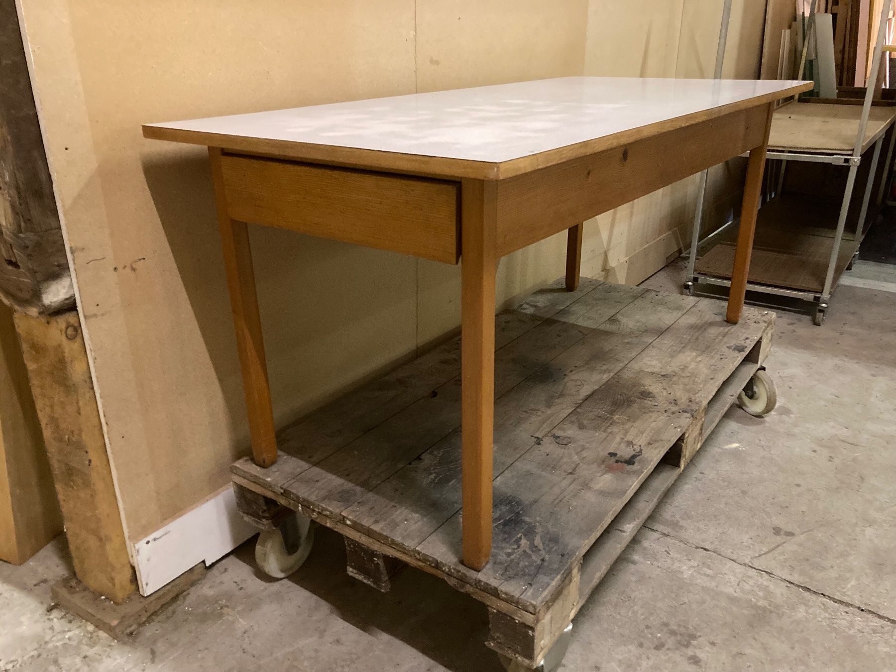 Tavoli: 1 Basteltisch mit Schublade, Werktisch – Usato da Bauma venduto da Dampf63 2