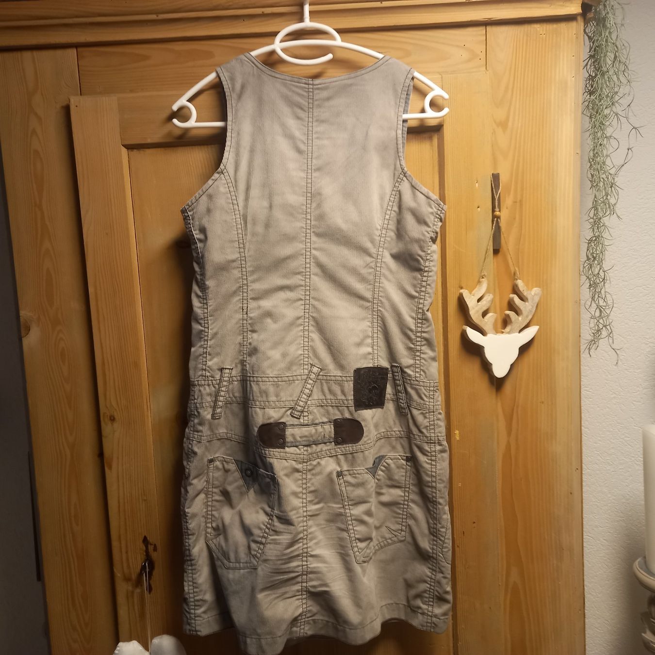 Nile Vestiti: Nile Kleid – Usato da Ennetmoos venduto da enzian24 1