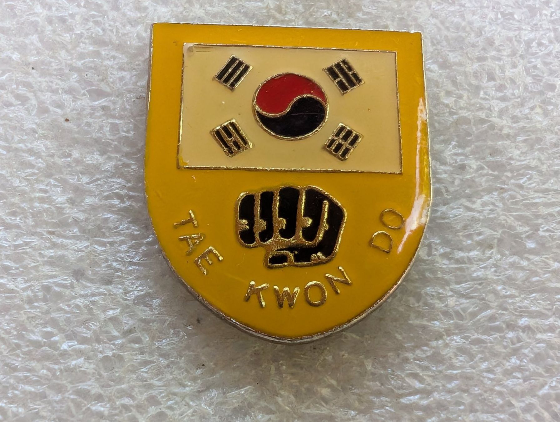 Plaketten & Abzeichen: Ansteckpin 187: Tae Kwon Do – Gebraucht aus Oppligen von Pin-Fall-Shop