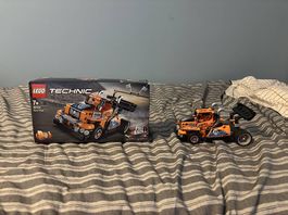 Ein Lego Technic Set 2in1 Fertig Gebaut