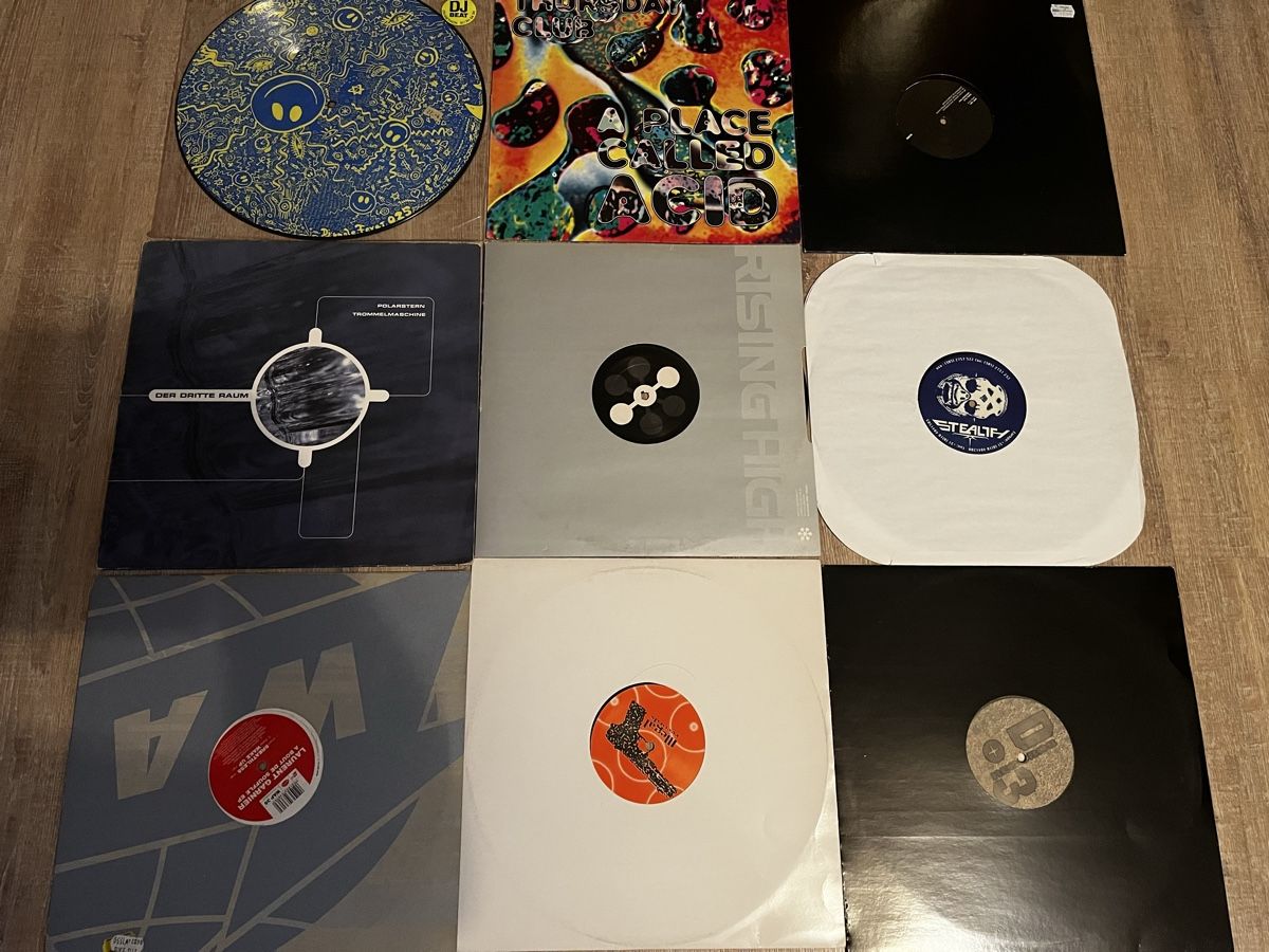 Dischi in vinile: 50 techno / acid vinyls – Usato da Obstalden venduto da Maesae 1
