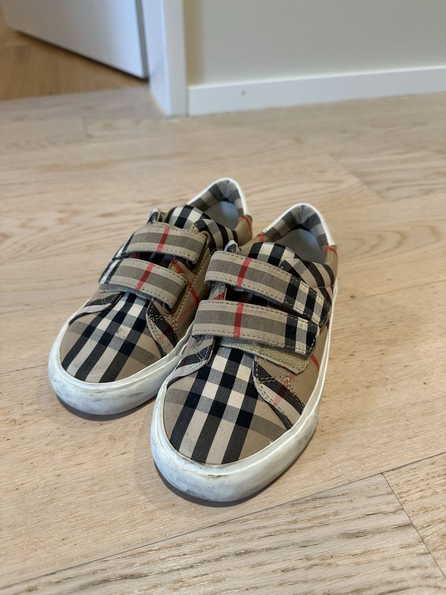 Scarpe per ragazzi: Burberry  – Usato da Luzern venduto da LU131000