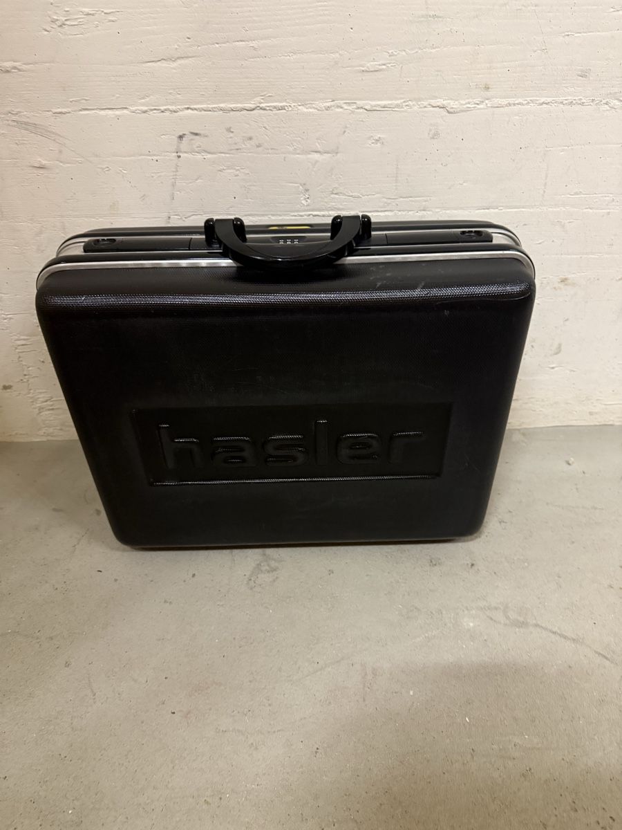 Valises de voyage: Werkzeugkoffer Hasler – D'occasion à Neerach par NMRei