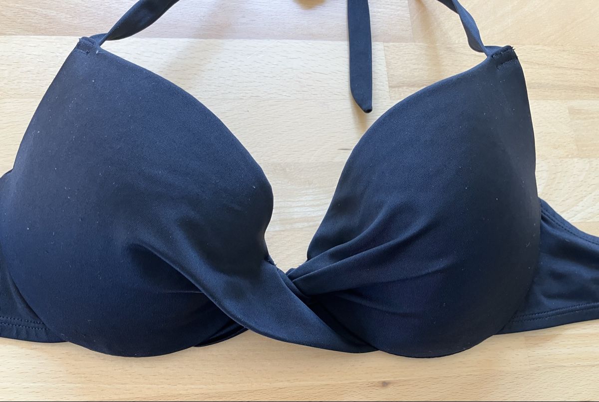 H&M Maillots de bain & Bikinis: Bikini Oberteil von H&M, 80B – D'occasion à Olten par Dickbrave 1