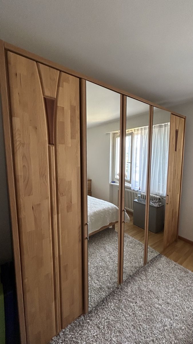 Lits: Komplettes Schlafzimmer – D'occasion à Zofingen par laiicii 1