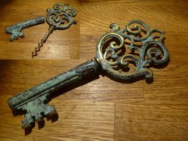 Zapfenzieher edel Verzierter Schlüssel Messing