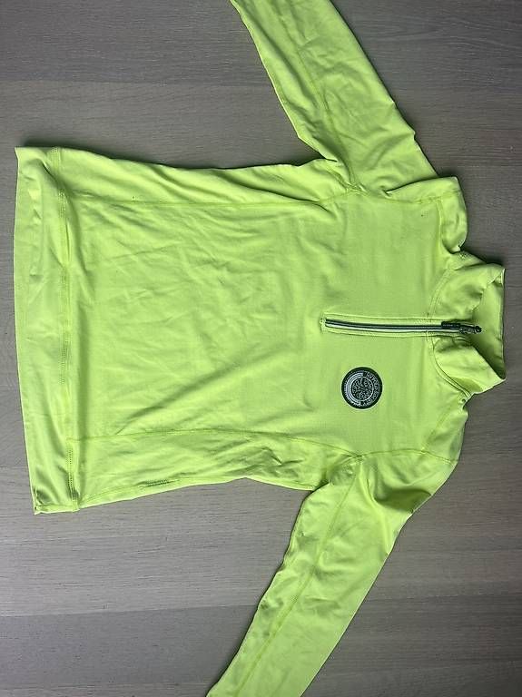 Maglioni & Felpe: HV Polo Zip Oberteil – Usato da Bremgarten AG venduto da sar_7sq2