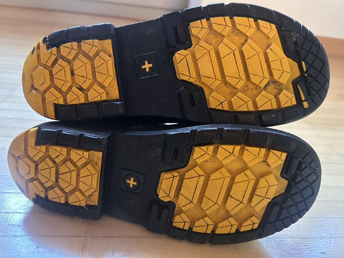 Dr. Martens Scarpe per ragazze: Dr. Martens Stiefel, Grösse 35 – Usato da Winterthur venduto da edel-wyss 2