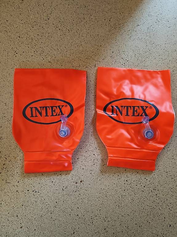 Schwimmringe: Intex Flgeli/Schwimmhilfe – Gebraucht aus Humlikon von Zitrone011
