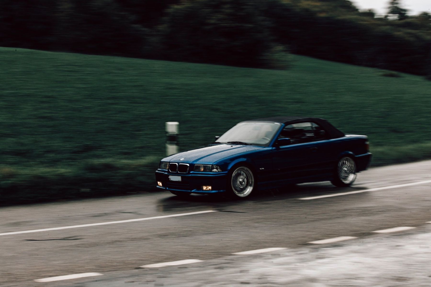 BMW Automobili: Bmw e36 cabrio wenig KM, Preis verhandelbar – Usato da Allschwil venduto da jar_rt8z 2