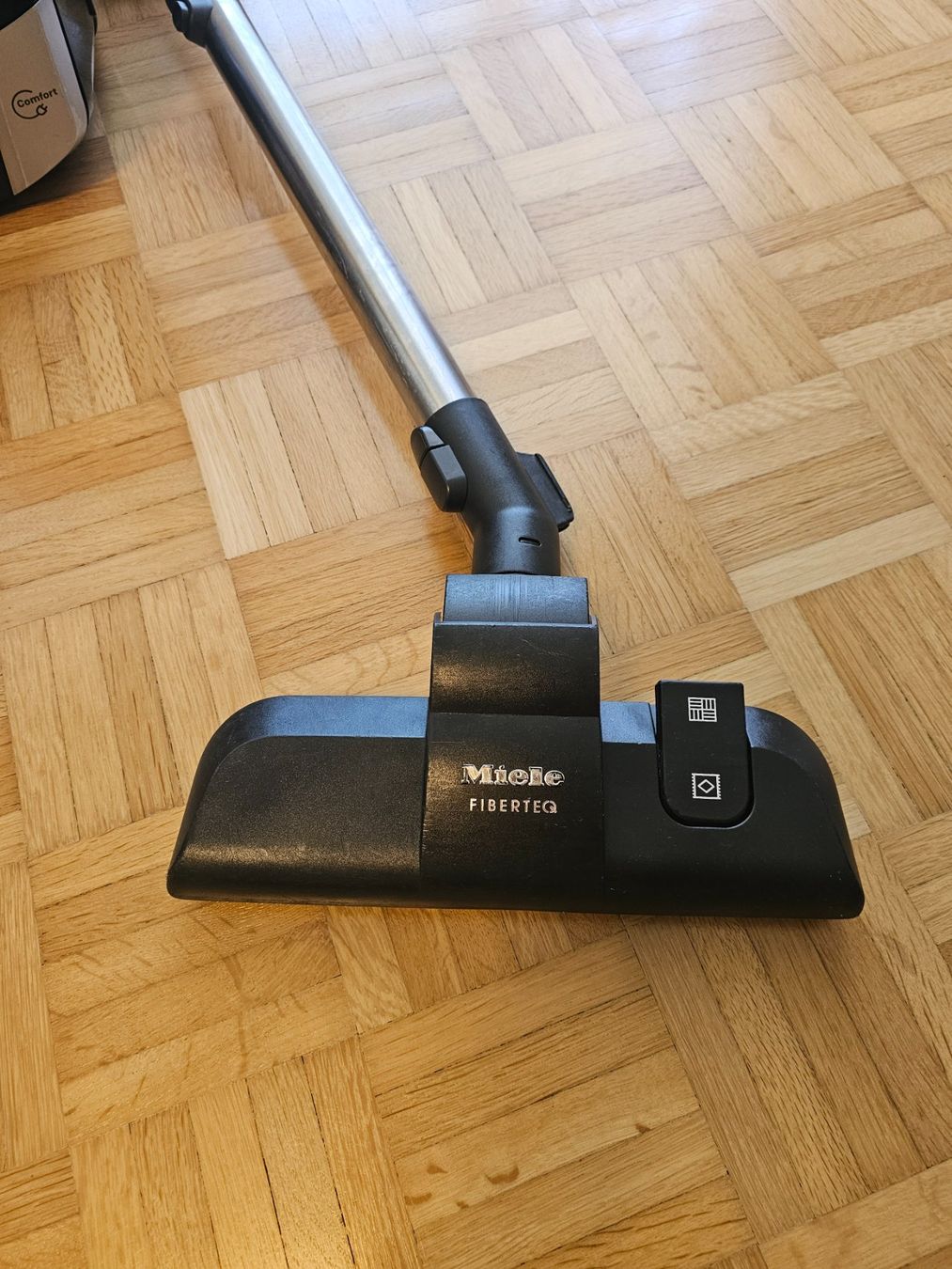 Miele Aspirateurs & Accessoires: *MIELE * Staubsauger Type HS14 – D'occasion à Bronschhofen par Xena37 5