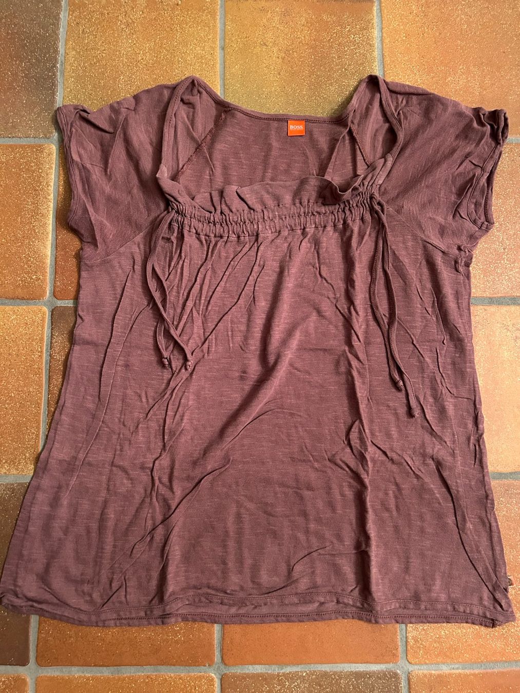 Hugo Boss T-shirt: T-shirt BOSS Women – Usato da Zürich venduto da aygo_a