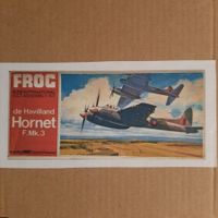 1943 ... D.H. 103 Hornet F. Mk III ... Frog F 239