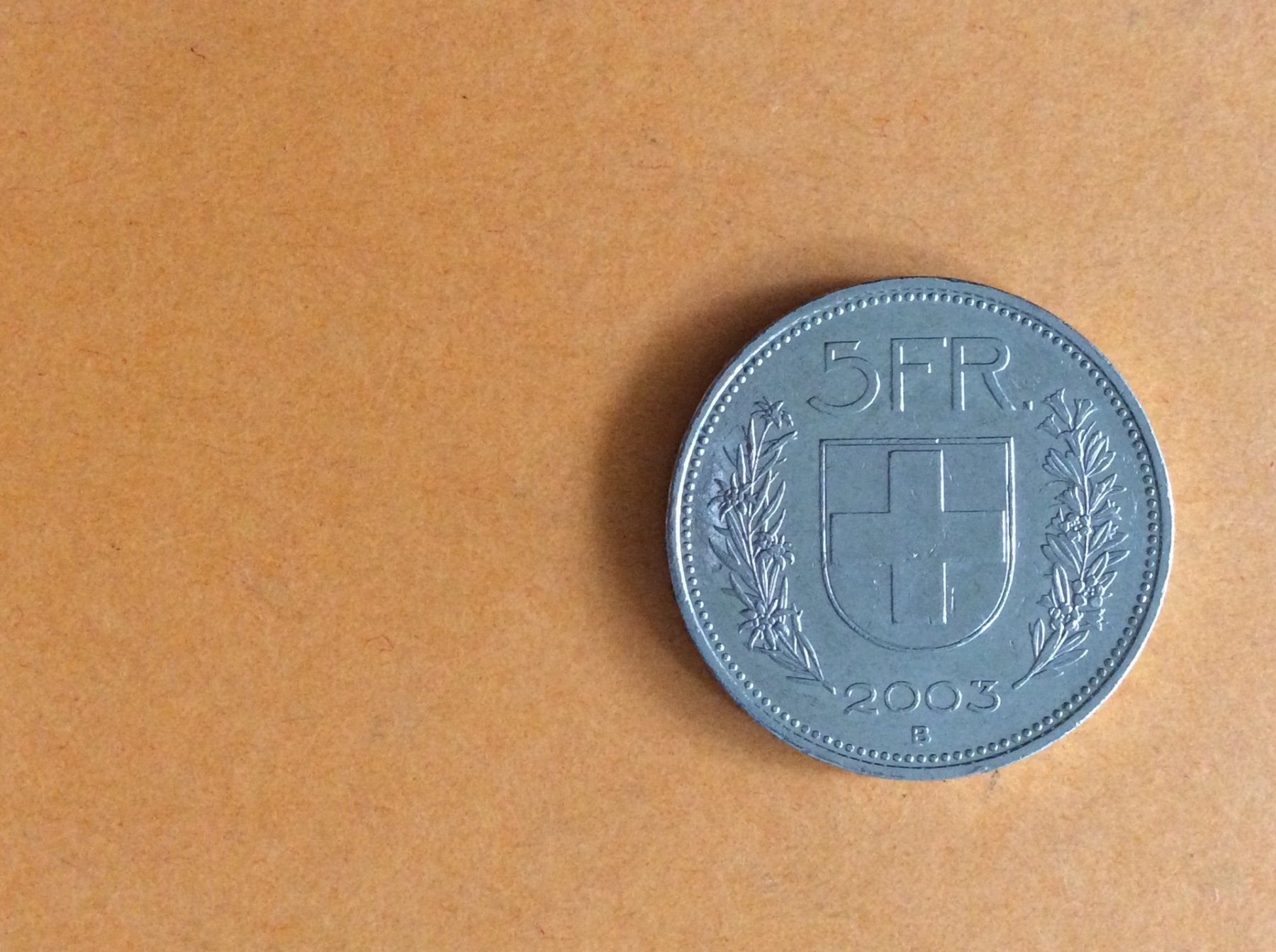 Alle Münzen: 5 francs  2003  Jolie – Gebraucht aus Genève von pie_fh2d